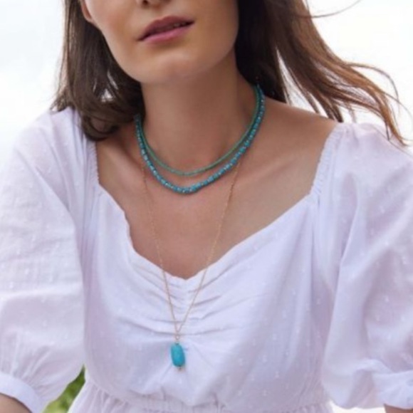 Shades of turquoise triple strand necklace, new - Picture 2 of 7